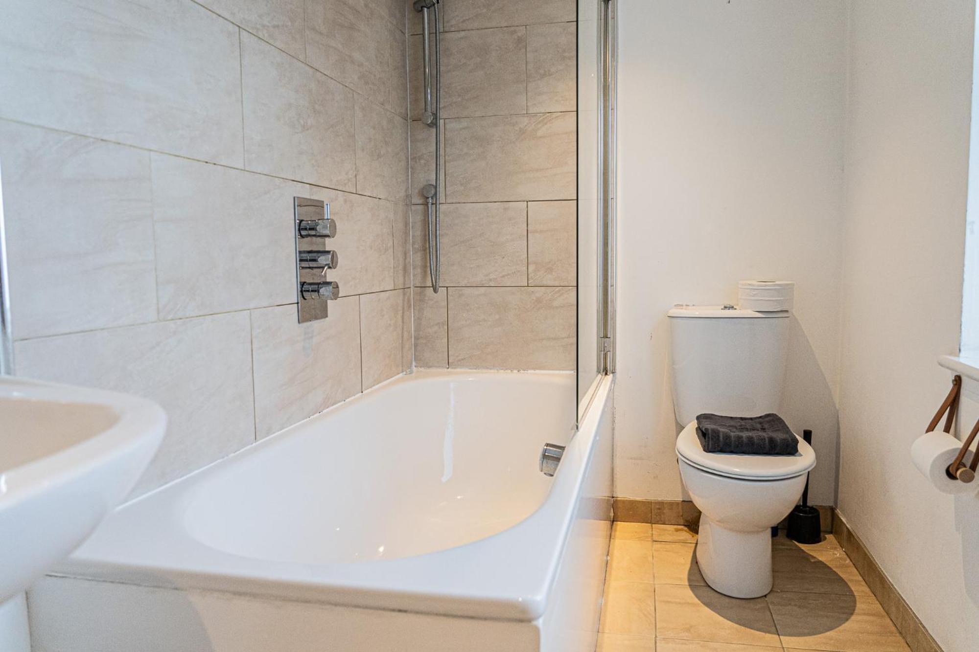 Hackney Central Houseshare 伦敦 外观 照片